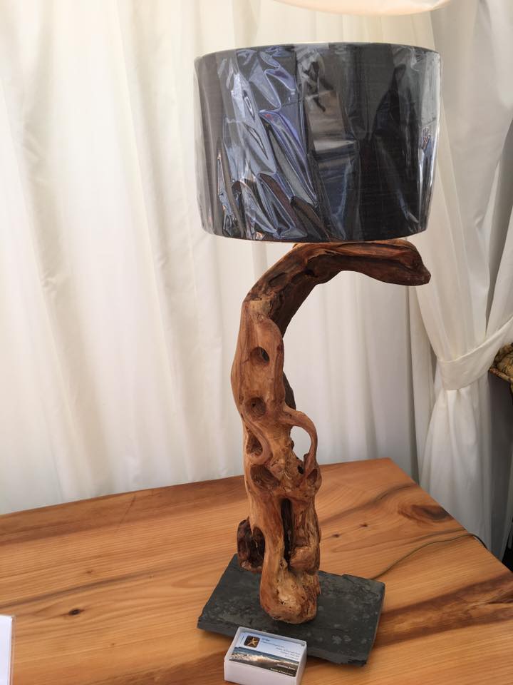 Driftwood short lamp 3